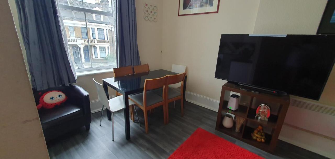 Kfot Klassic Holida Rental 2 London Exteriör bild